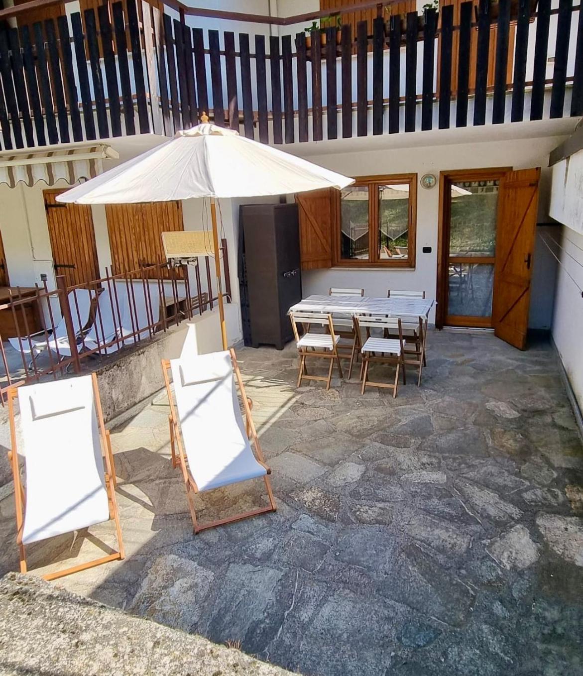 La Casa Del Cervo Apartamento Limone Piemonte Exterior foto