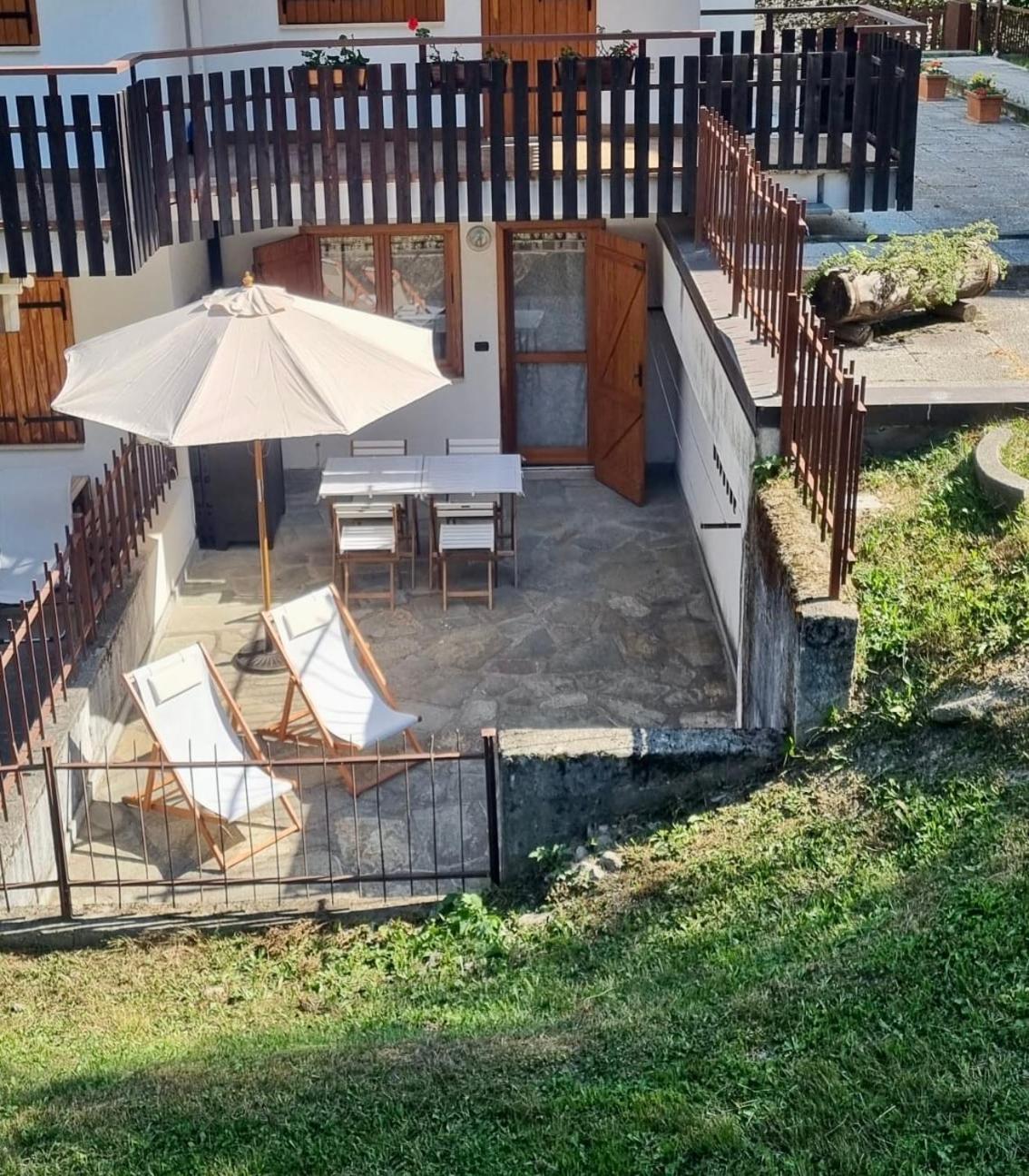 La Casa Del Cervo Apartamento Limone Piemonte Exterior foto